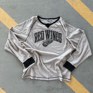 Red wings long sleeve
